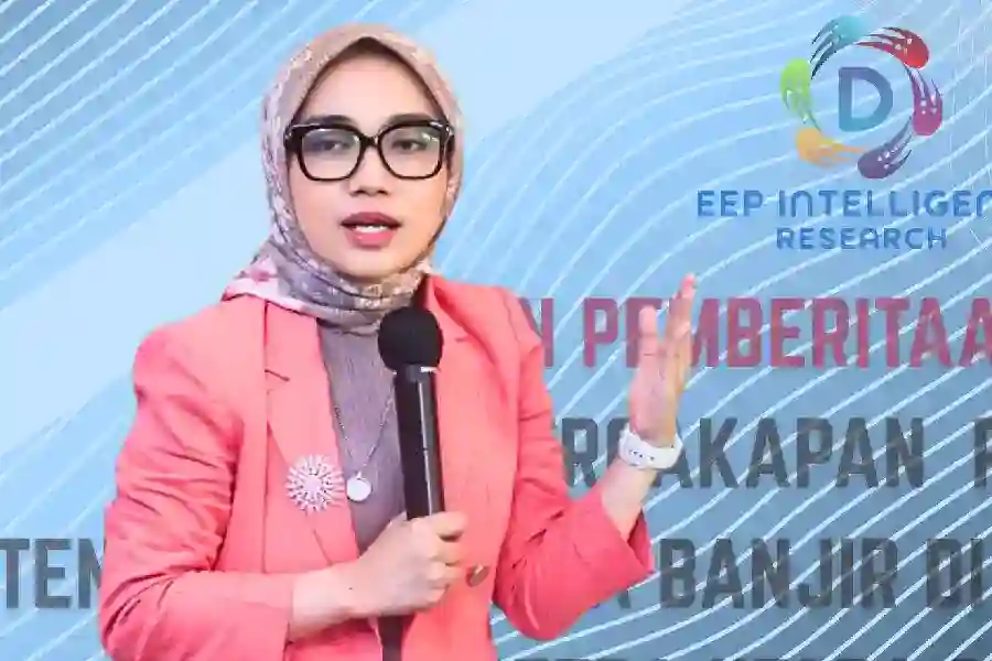 Direktur Komunikasi DIR, Neni Nur Hayati